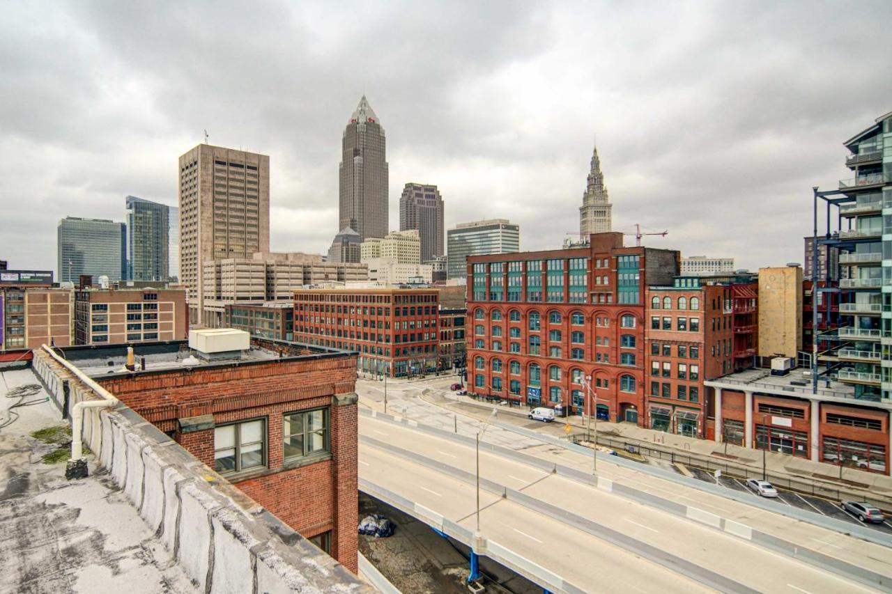 Waterfront Cleveland Apt About 1 Mi To Downtown Buitenkant foto